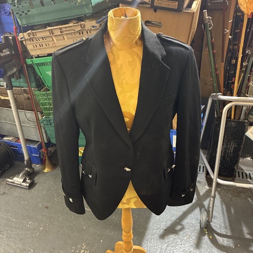 Black scottish buttoned - black,